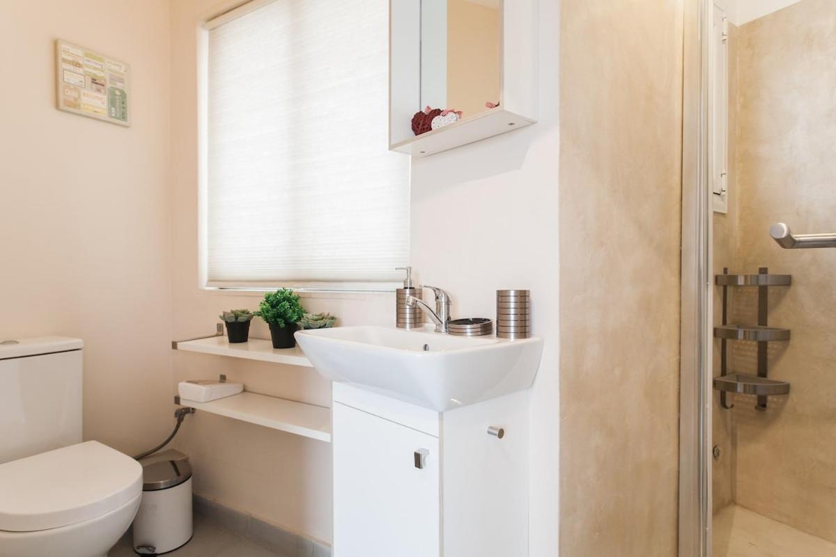 Lovely Apt W/Heated Jacuzzi &Full Acropolis View Ateny Zewnętrze zdjęcie