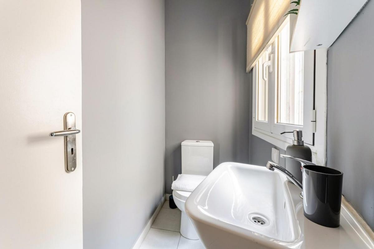 Lovely Apt W/Heated Jacuzzi &Full Acropolis View Ateny Zewnętrze zdjęcie